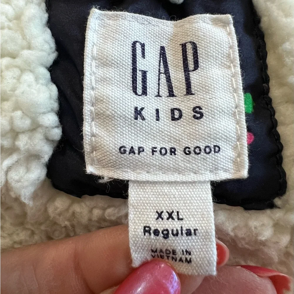Gap Kids Navy Floral Puffer Sherpa Lined Girls Vest